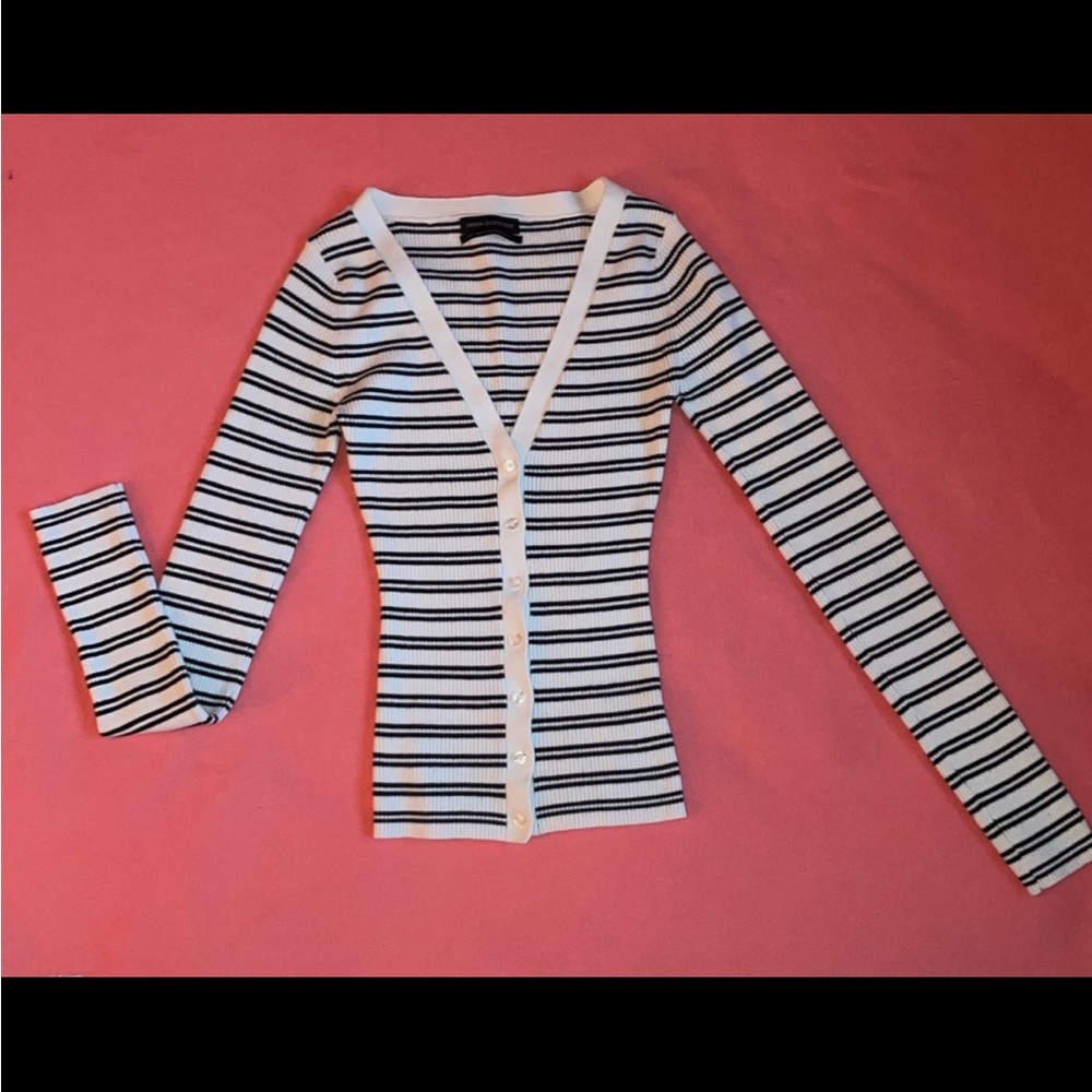 Urban outfitters long sleeve sweater